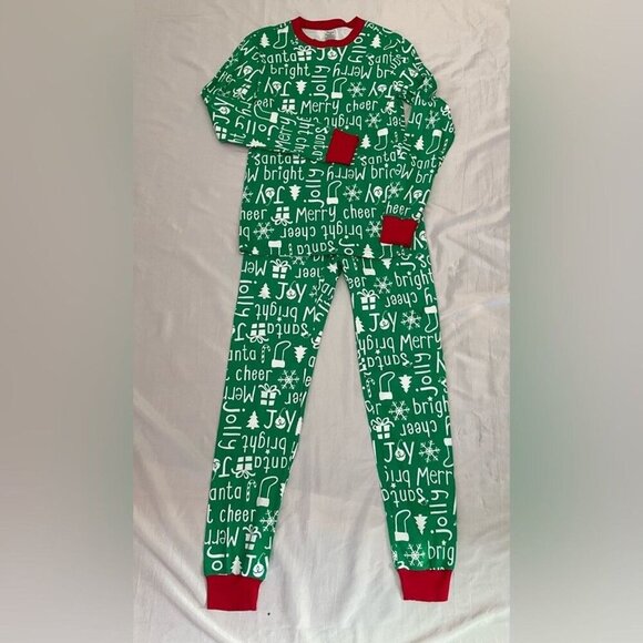 Carter's Other - CARTER’S Christmas Green, Red & White Long Sleeve 100% Cotton Pajamas Women’s M